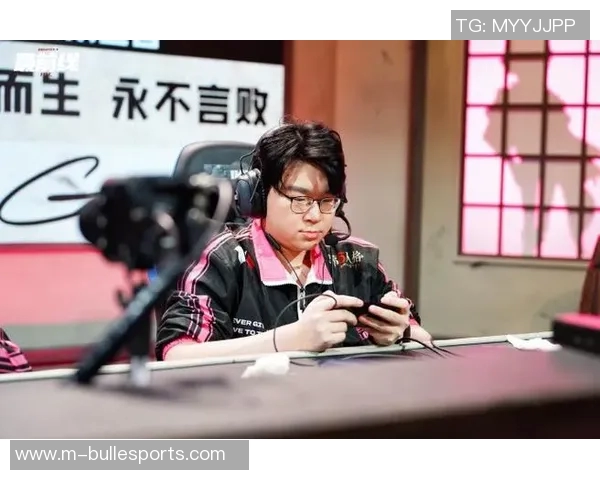 esports数据英雄联盟灵活性排行榜揭晓FPX战队稳居第一名引发热议